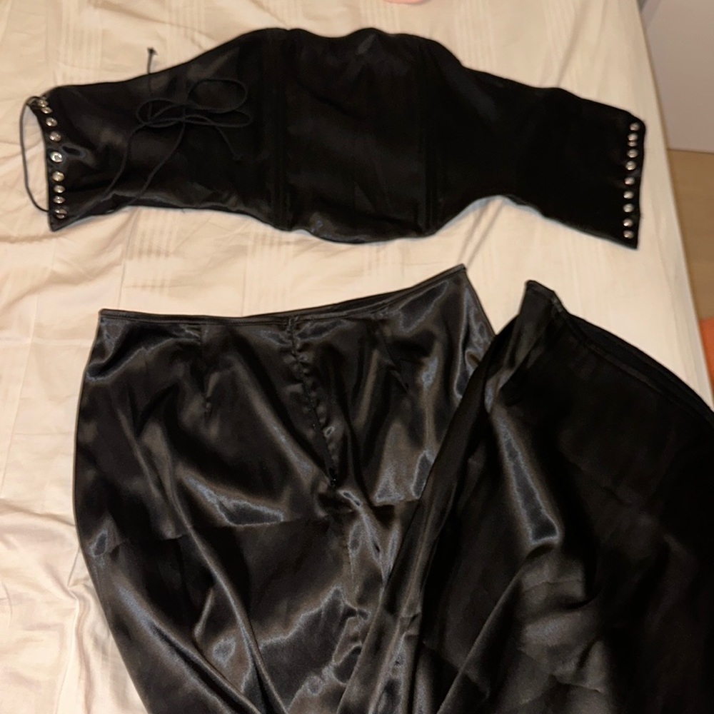 black set - Picture 5 of 6